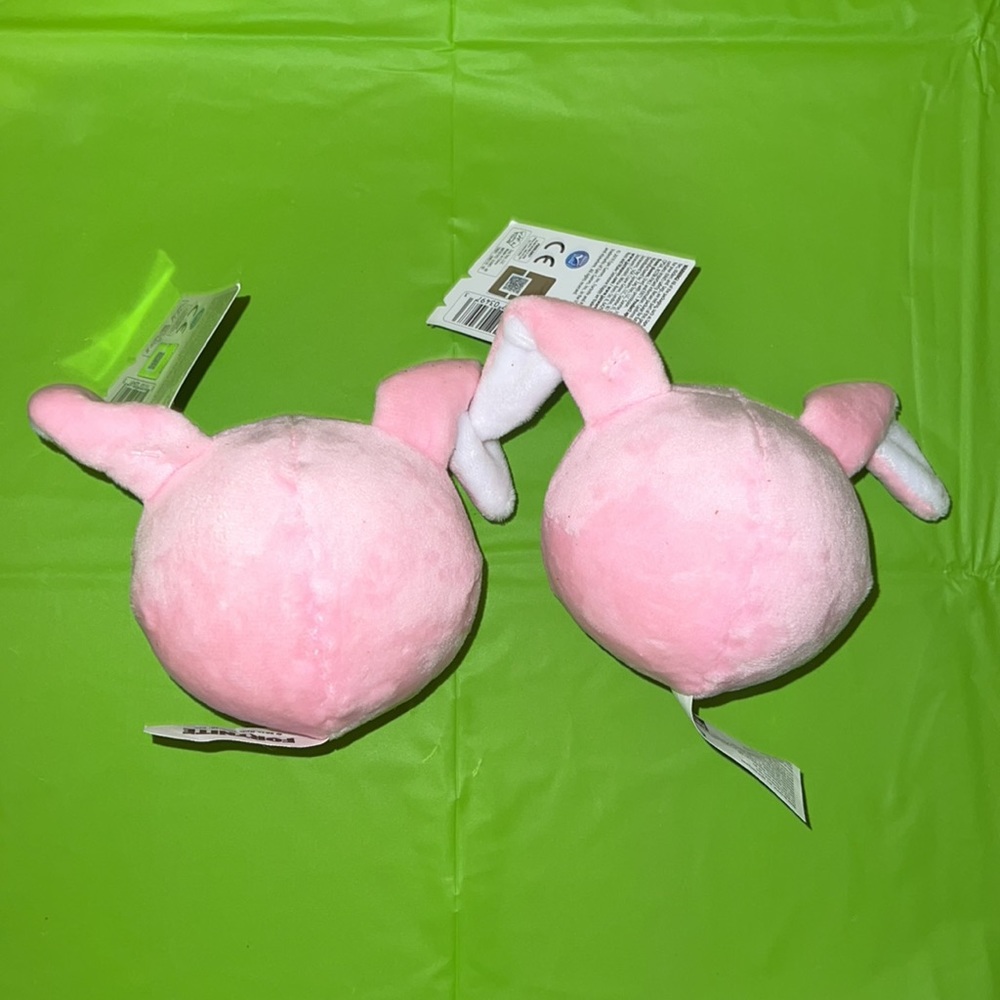 Fortnite Rabbit Raider Plush Head - Picture 3 of 3